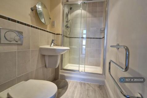 Ensuite Shower Room