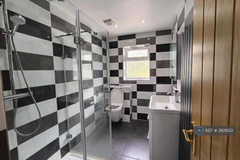 Ensuite 2