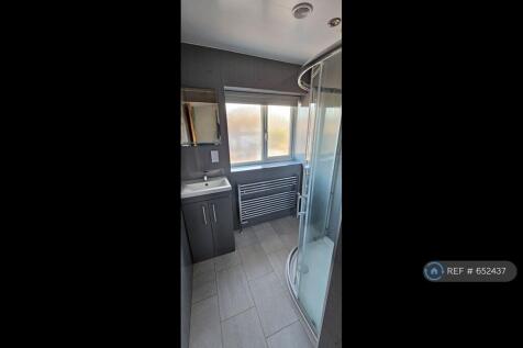 Ensuite Shower Room