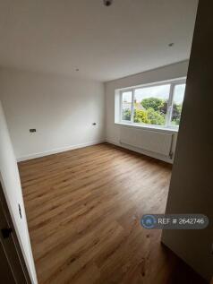 Master Bedroom c