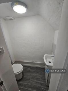 Wc Downstairs