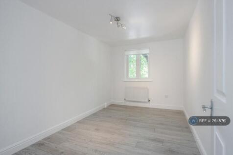 2nd Double Bedroom