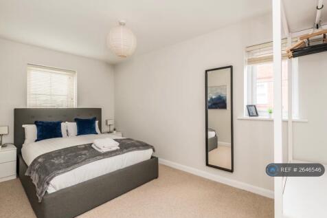 Double Bedroom 2