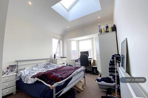 First Floor Back Bedroom