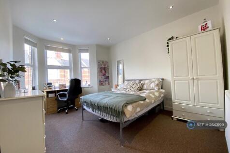First Floor Front Bedroom