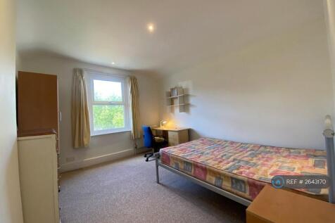 First Floor Back Bedroom