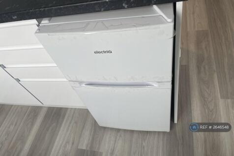 New Fridge Freezer