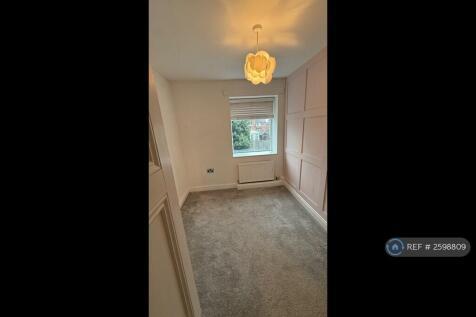 Back Bedroom 