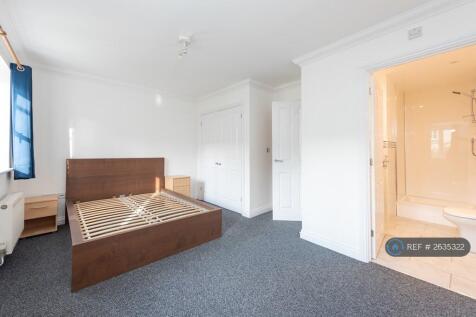 Room 2, With En-Suite And Built-In Wardrobe