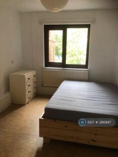 Double Bedroom 2