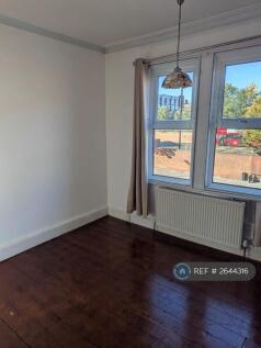 Upstairs Bedroom 1