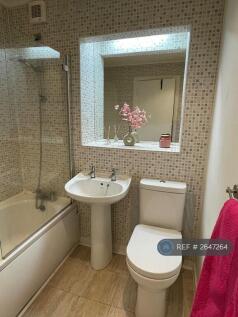 Modern Tiled Bathroom 