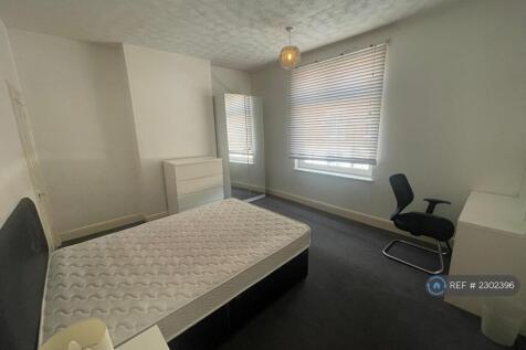 Bedroom 2-2