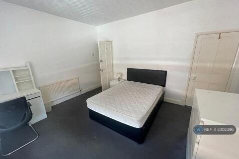 Bedroom 2-1