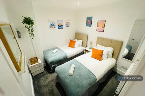 Back Bedroom Double/Twin
