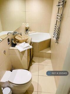 Bathroom With Twin-Tub