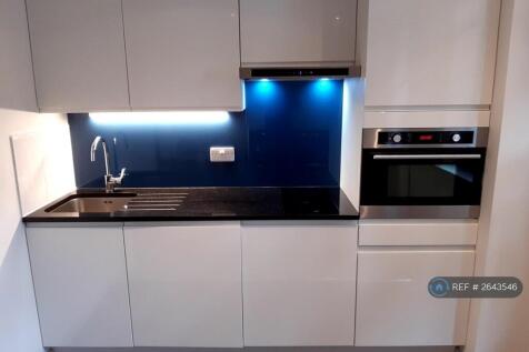 Kitchen With Fitted Appliances
