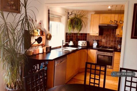 Kitchen (Open Plan) 8¿11 x 6¿8¿. ( 2.72m x 2.03m)