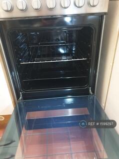 Oven