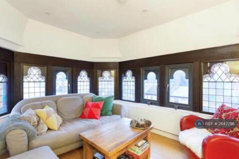 Lounge/Snug