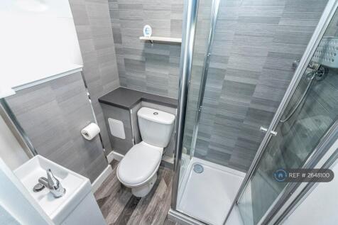 Bed 1 En Suite