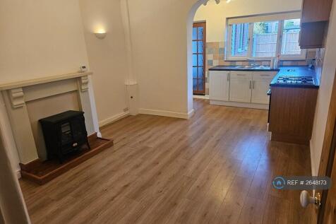 Kitchen Diner Looking From Hall Door