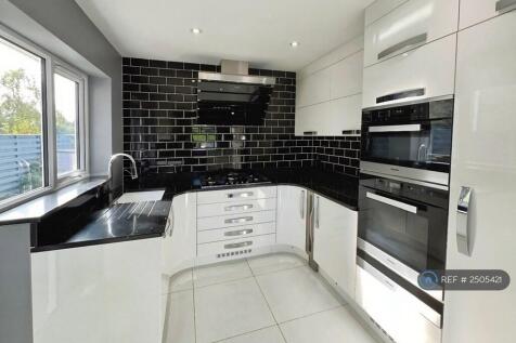Other View Of Kitchen 