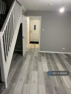 Entrance/Lounge