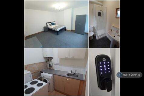 Flat 2 : Ground Floor Rear Facing Studio. 