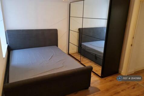 Bedrooms 1