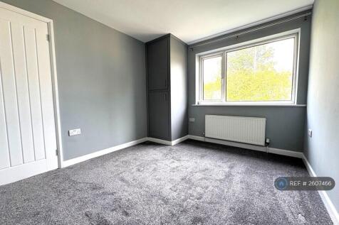 Rear Bedroom