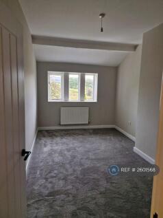 Bedroom 1 (Double)