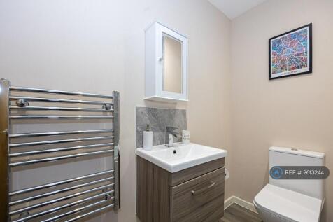 Av Hughes Properties - Short Term &amp; Flexible
