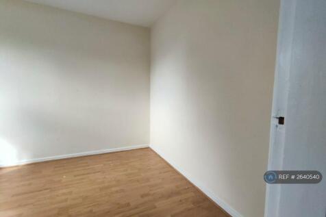 Rear Bedroom