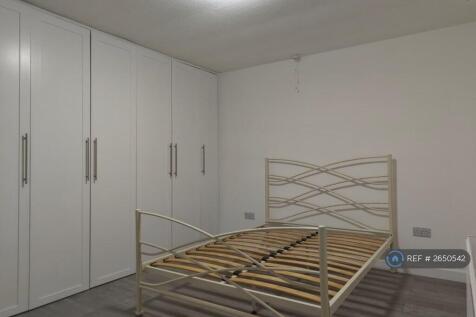 Bedroom Two (1)