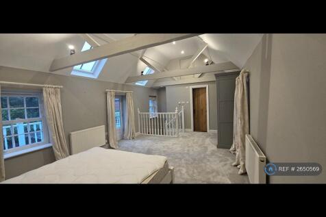Master Bedroom - First Floor