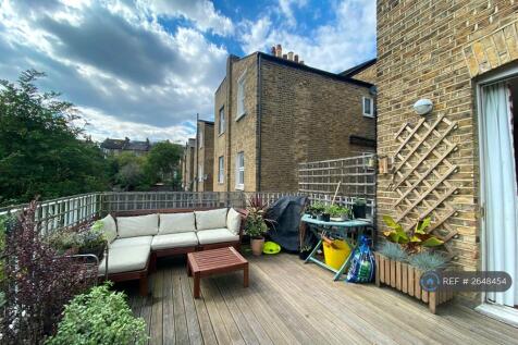 Bbq, Outdoor Furniture And Plants Included!