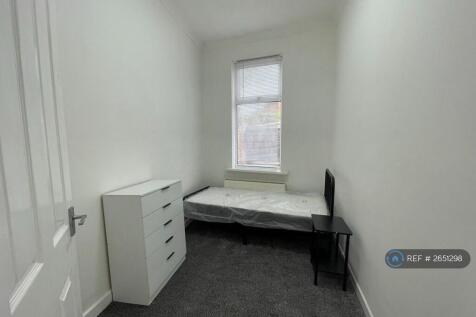 Modern Bedroom With a Brand-New Single Bed