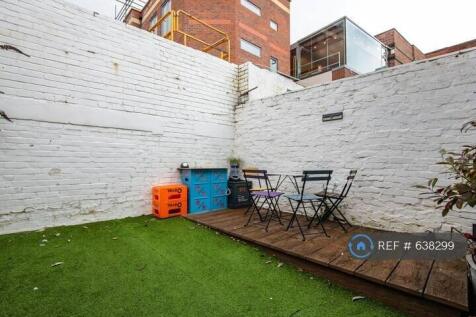 Walled Courtyard Garden
