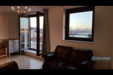 Living Room/Balcony Access