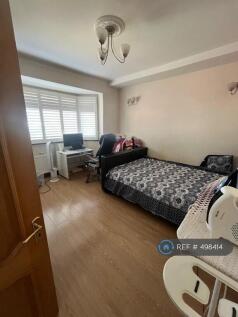 First Floor Main Bedroom