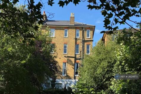 Very Large 2 Bed Flat -Crystal Palace 