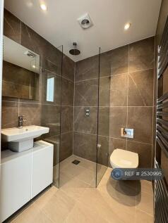 Bedroom 1 Ensuite Bathroom 