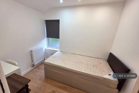 Rear Single Bedroom