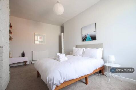 Front Bedroom