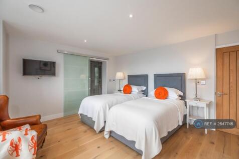 Ground Floor Bedroom 3