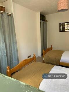 Front Bedroom 