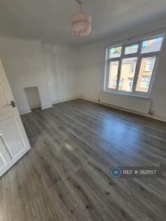 Double Bedroom1
