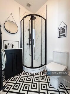 Bedroom 1 Ensuite