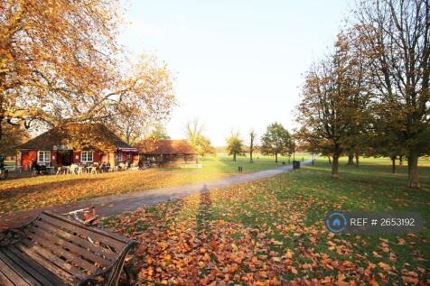5 Minute Walk To The Gorgeous Common